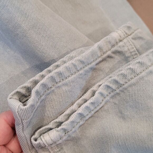 American Eagle Mom Jeans Sz 0 Short (24x25) Green Destroyed Denim Retro Y2K - Picture 8 of 8